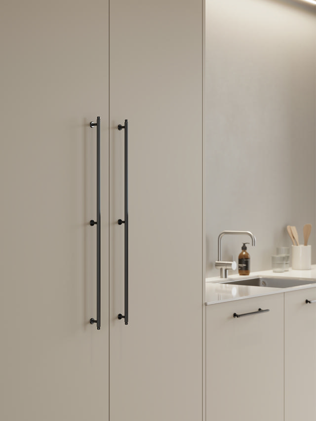 Long Handles - Villa Long