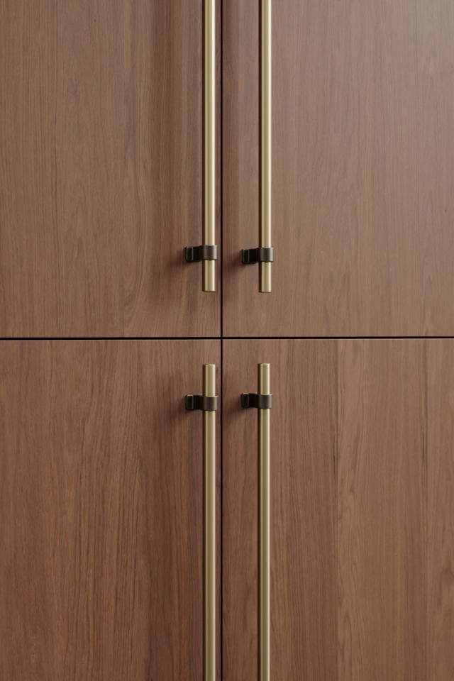 Bond Handle