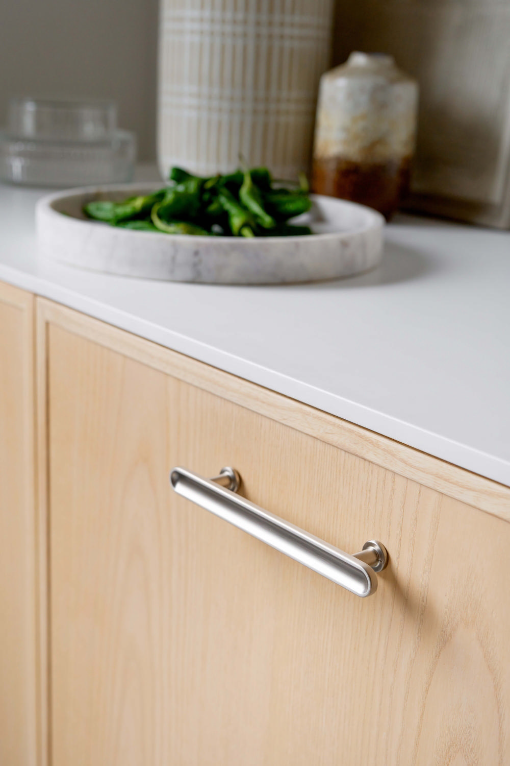 Chateau Handle